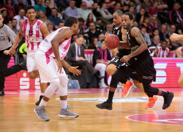 许多业内人 许多业内人