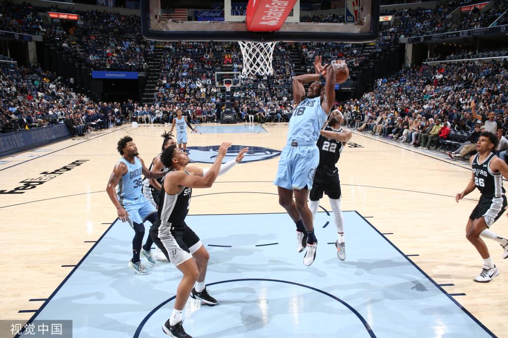 情绪在赛场 情绪在赛场