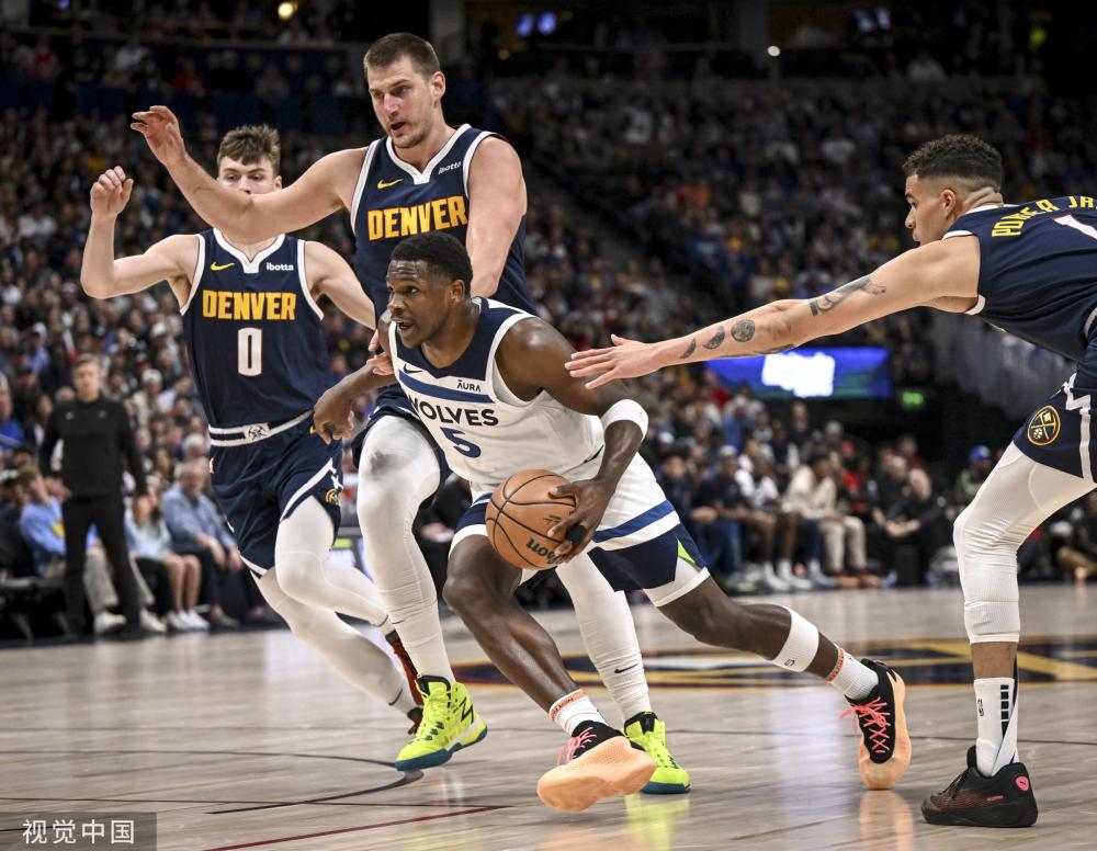 息万变中 息万变中