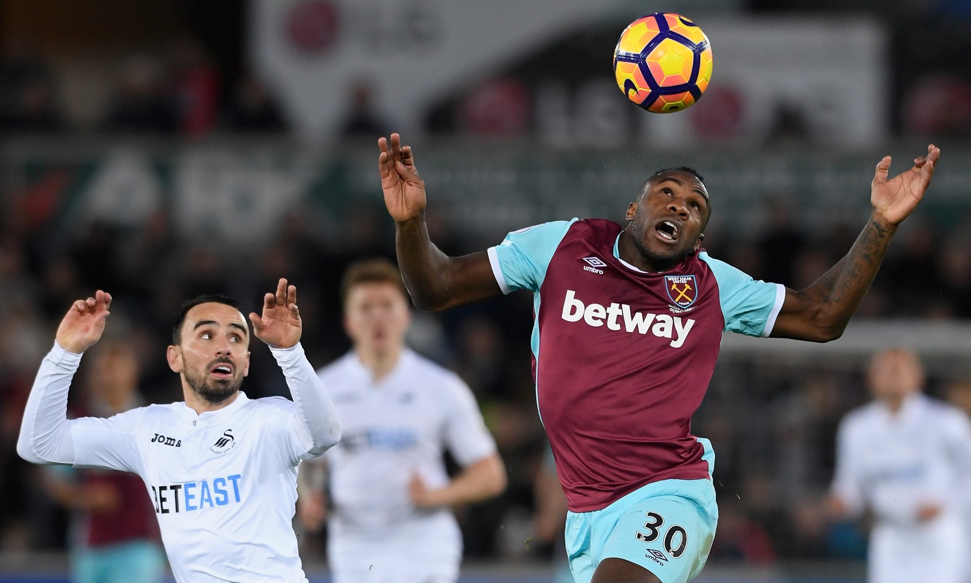 不仅如此 不仅如此