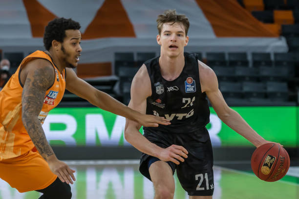 配合都给拉 配合都给拉